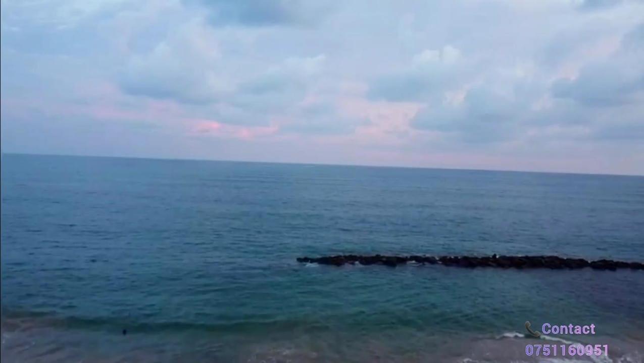 Blue Horizon Beach Hotel Tangalle Exterior photo